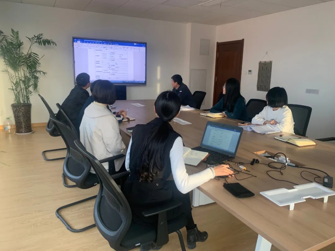 公司內(nèi)部開展環(huán)評預(yù)審實(shí)施方案研討會